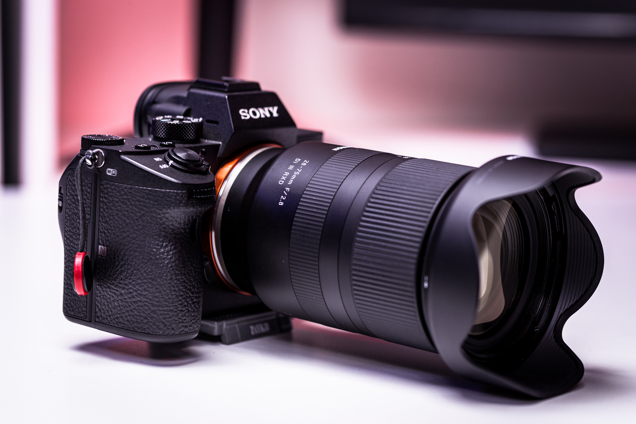 Tamron releases updated firmware for 28-75mm F2.8 for Sony E-Mount: Digital  Photography Review